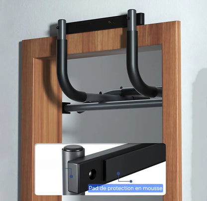 Barre de traction multifonctionnelle pour encadrement de porte